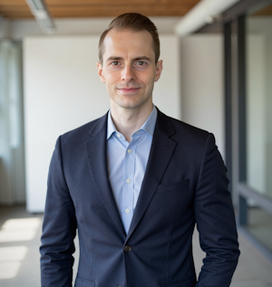 Portrait of Dr. Matthias Liebeck